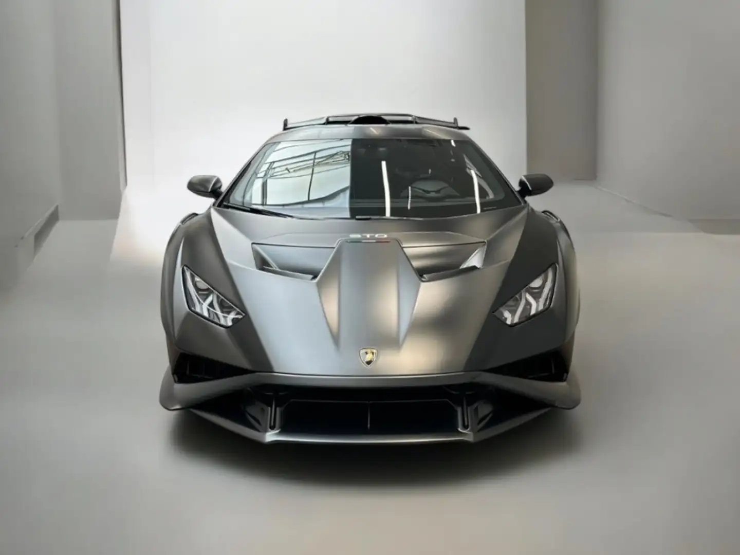 Lamborghini Huracán STO RWD Negro - 1