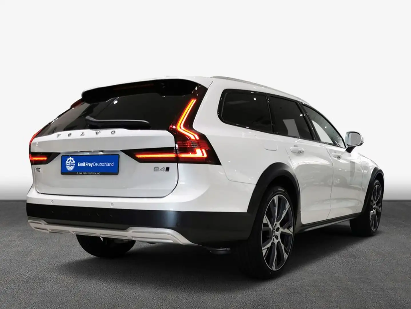 Volvo V90 Cross Country B4 D AWD Ultimate Weiß - 2