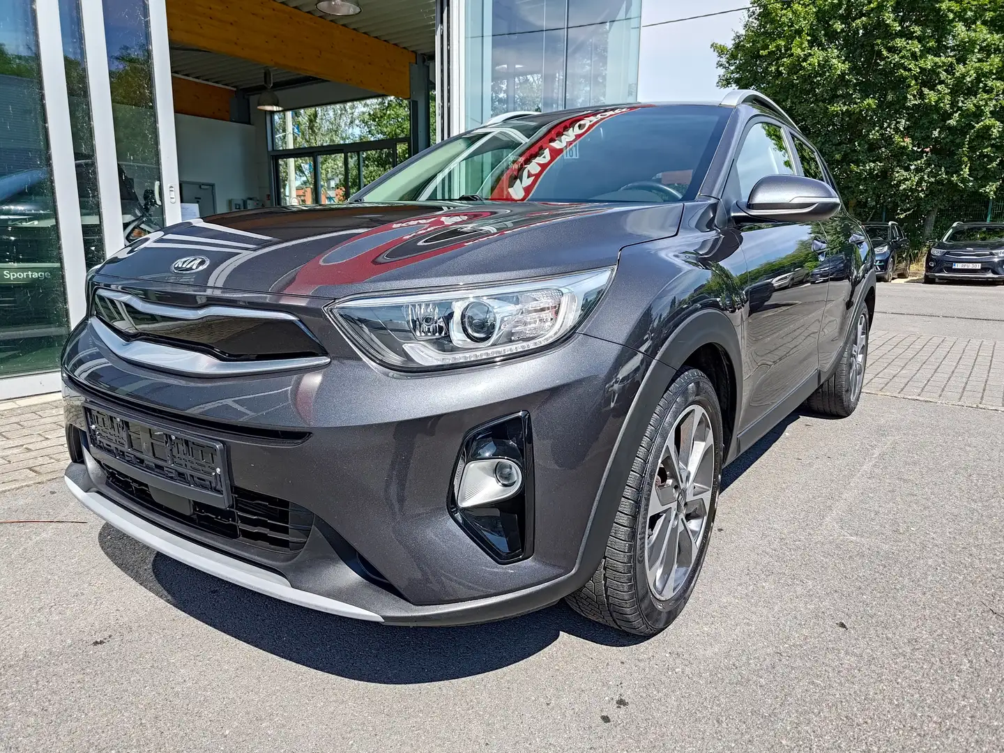 Kia Stonic Sense 1.0 ISG Gris - 1