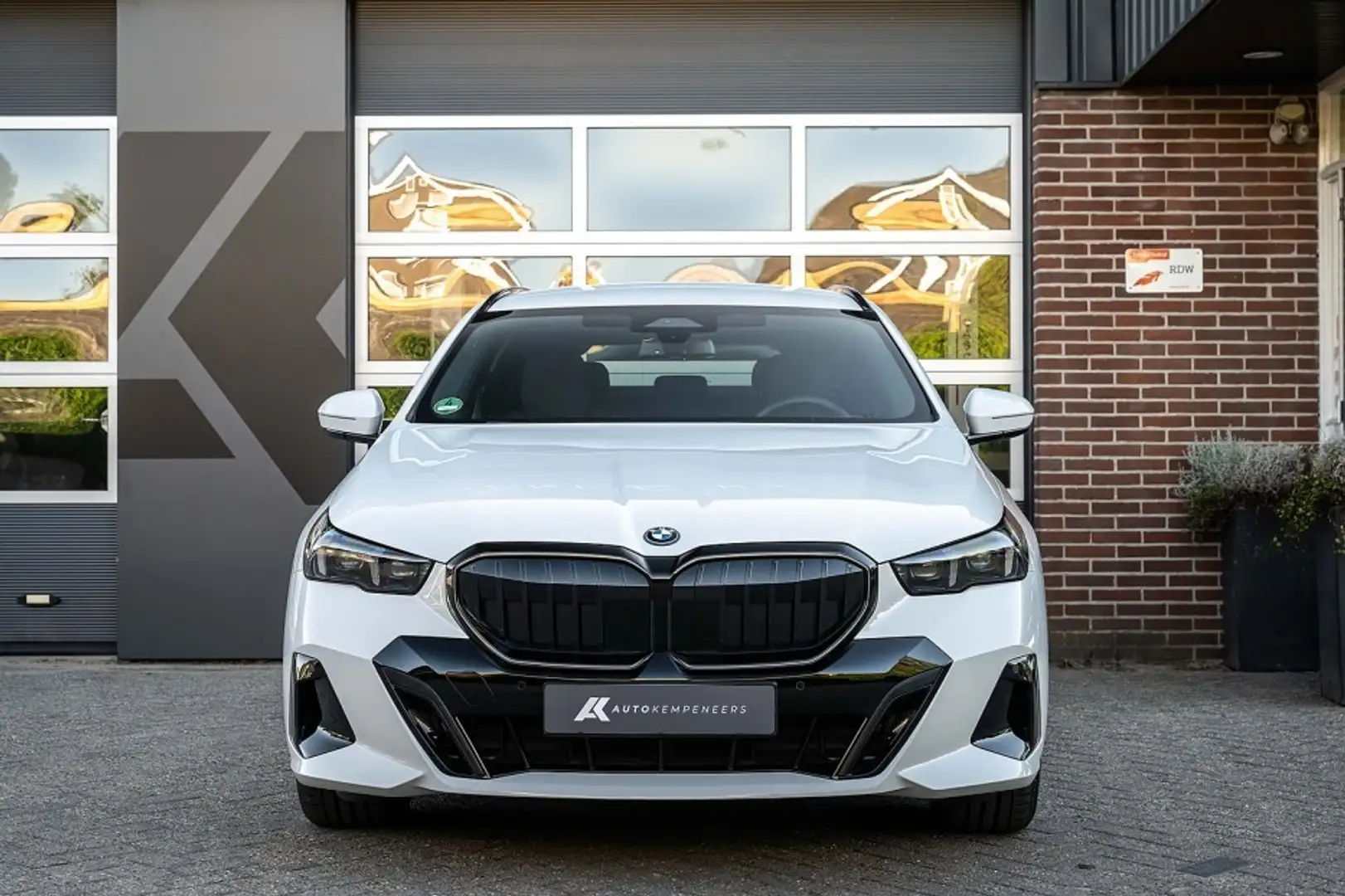 BMW 530 5-serie 530e M Sport Pro | Shadow | Harman/Kardon Blanco - 2