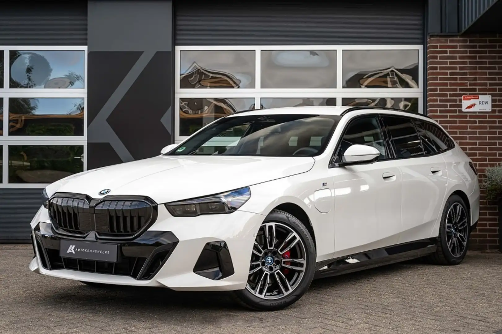 BMW 530 5-serie 530e M Sport Pro | Shadow | Harman/Kardon Blanco - 1