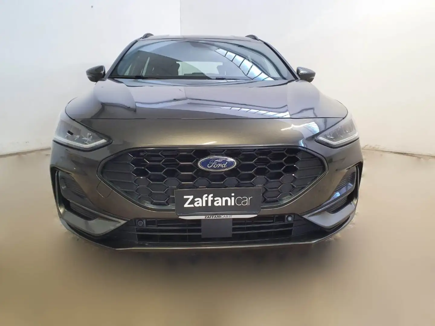 Ford Focus 1.0 EcoBoost Hybrid 125CV Powershift SW ST-Line De Grigio - 2