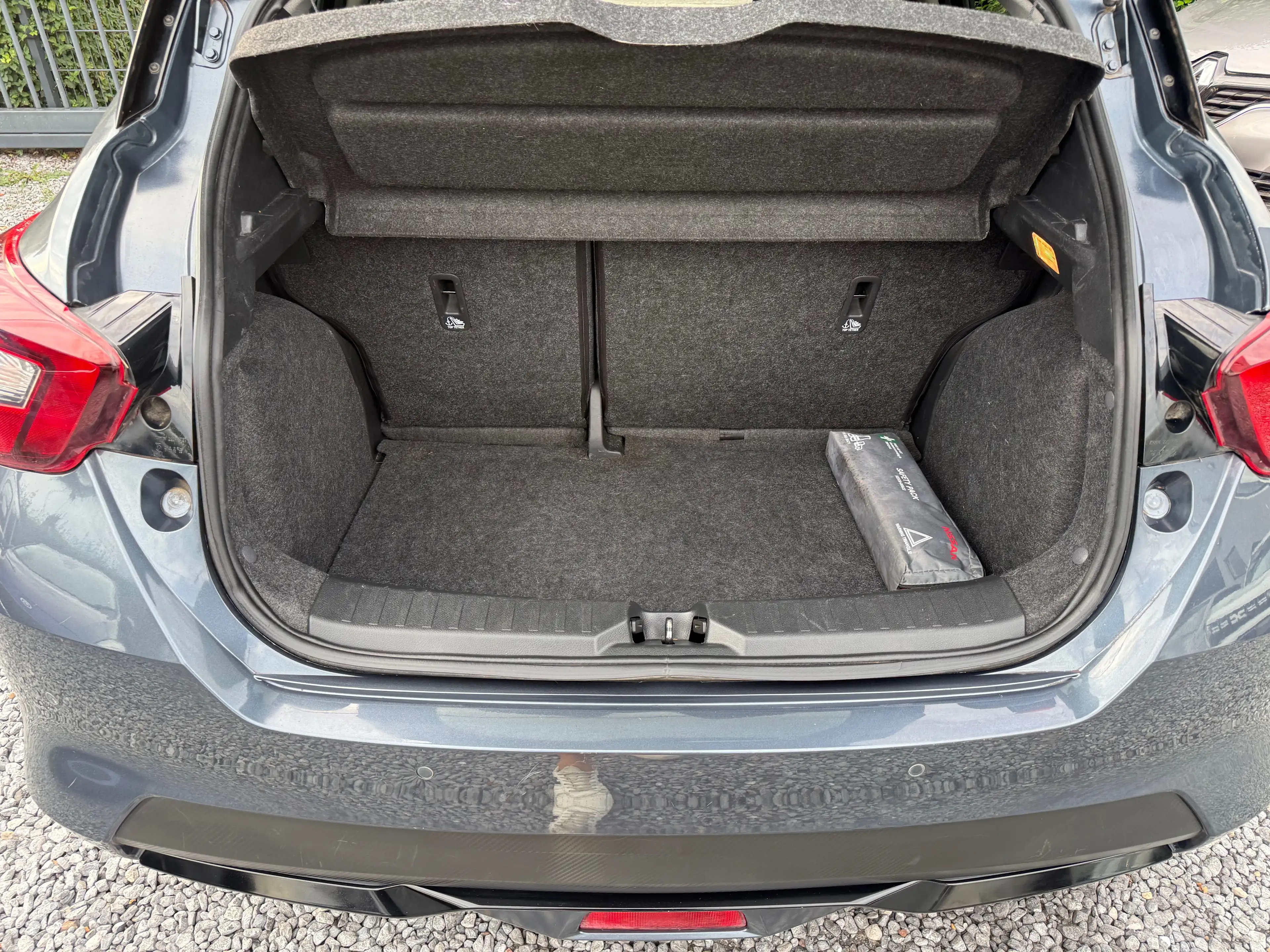 Nissan Micra Micra 1.0 IG-T Tekna — photo 12