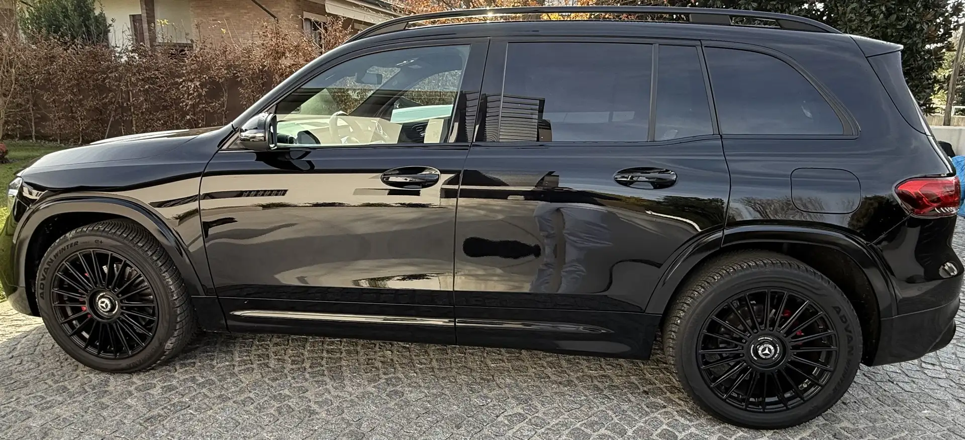 Mercedes-Benz GLB 200 4 Matic Premium Amg Line - 1