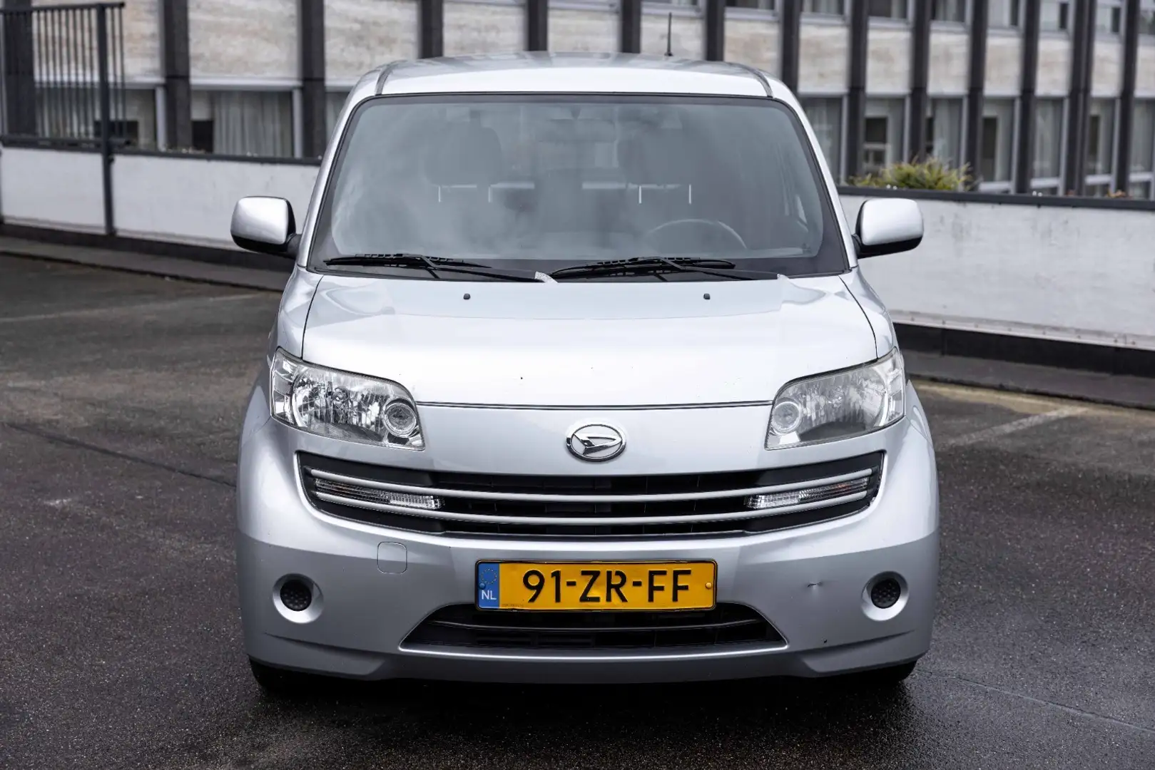 Daihatsu Materia 1.3 Rythm | Apple CarPlay | Airco | NW APK | ONDERHOUDEN! Grau - 2