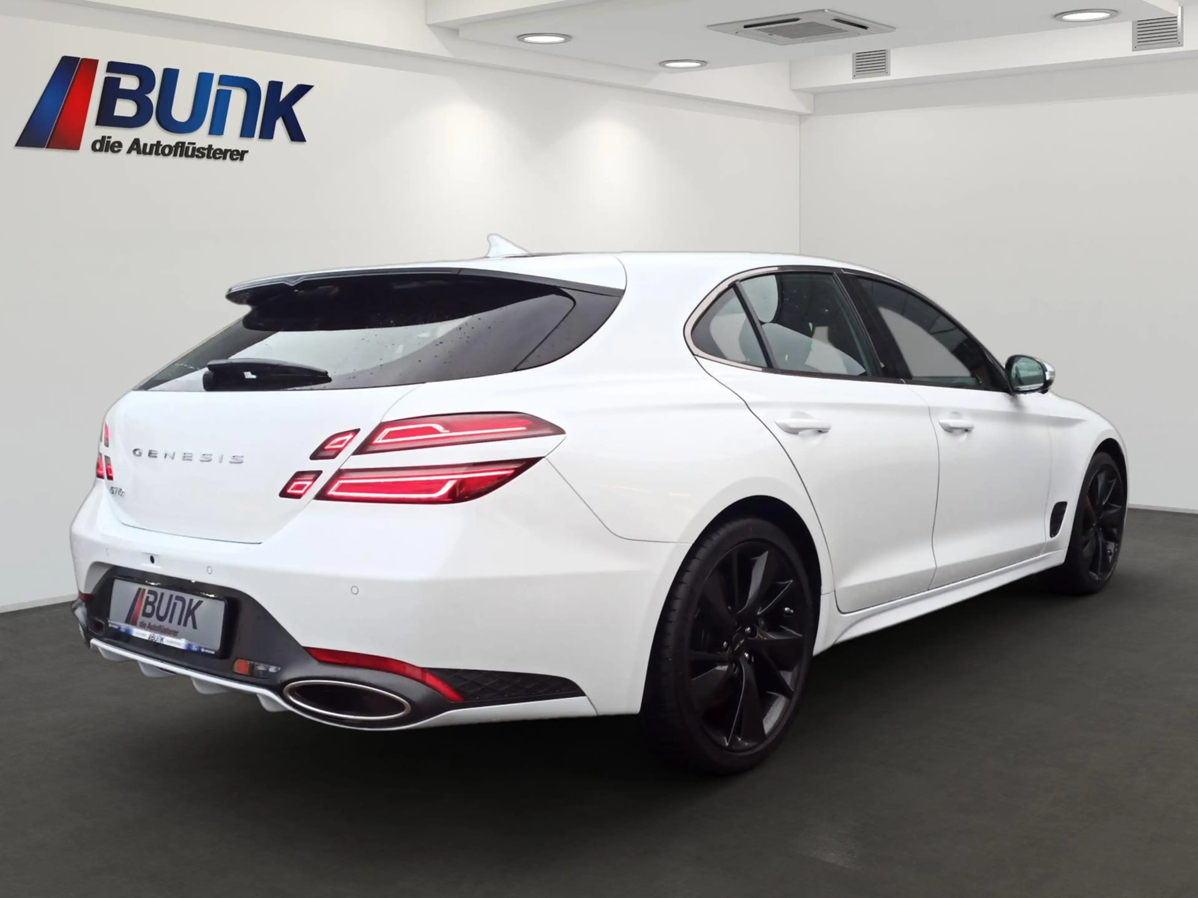 Genesis G70 Shooting Brake Sport 2.0L /LED/Lexicon-Sound — photo 3