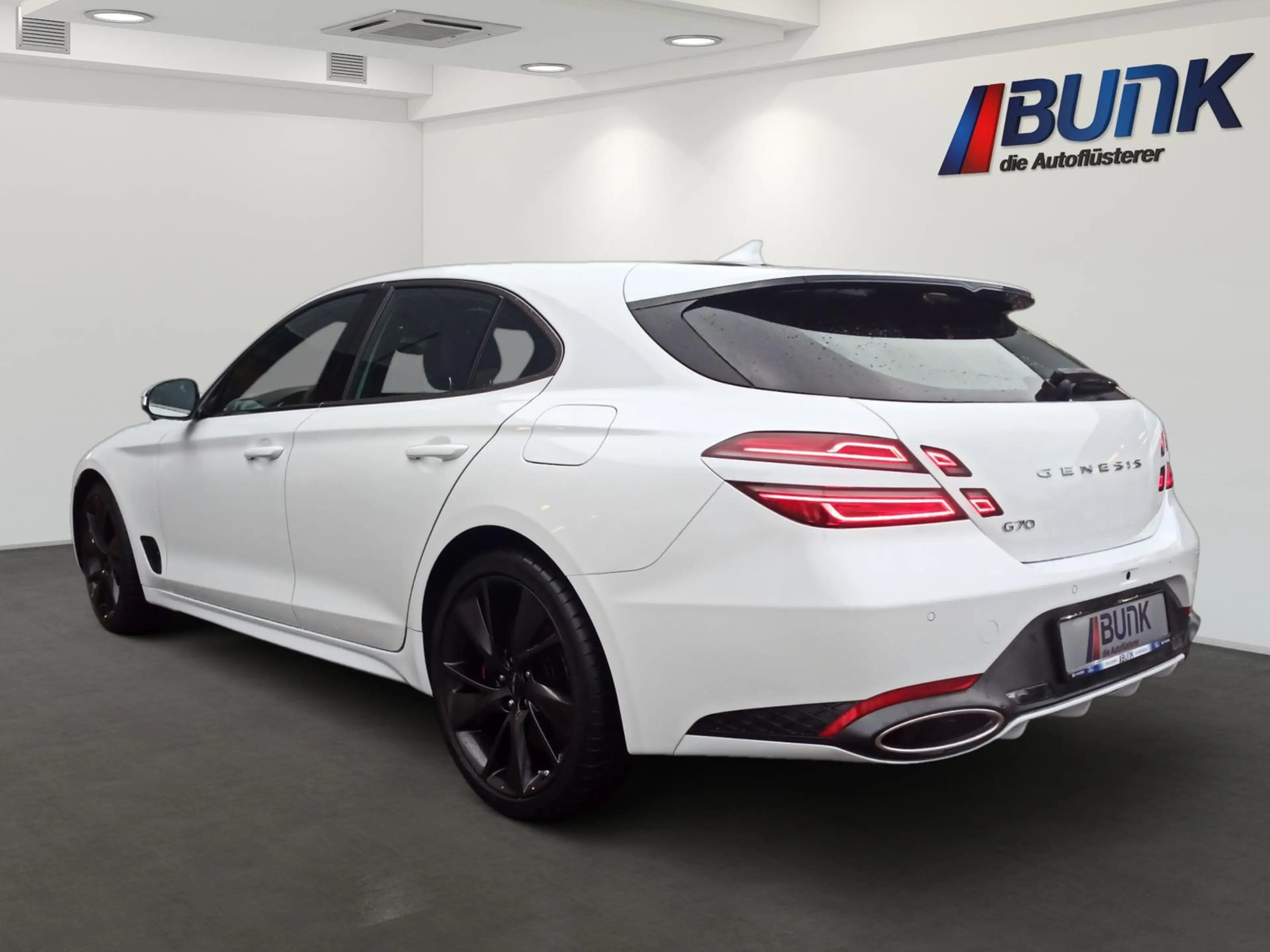 Genesis G70 Shooting Brake Sport 2.0L /LED/Lexicon-Sound — photo 4