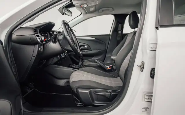 Opel Corsa view 12