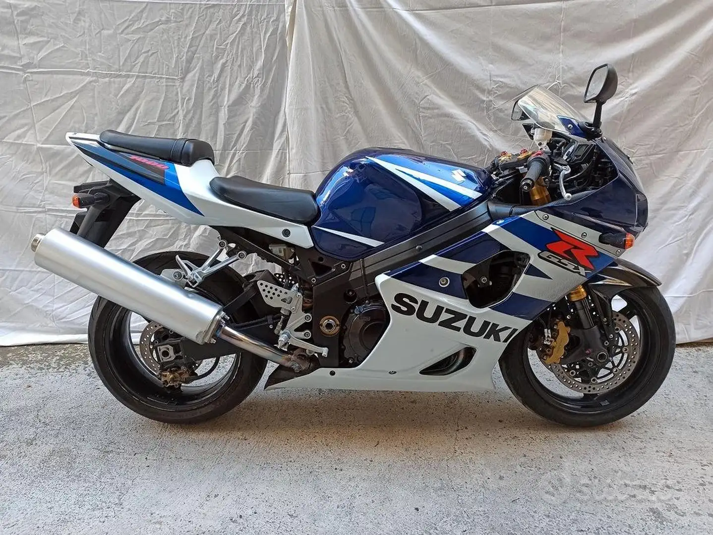 Suzuki GSX-R 1000 K4 Niebieski - 1