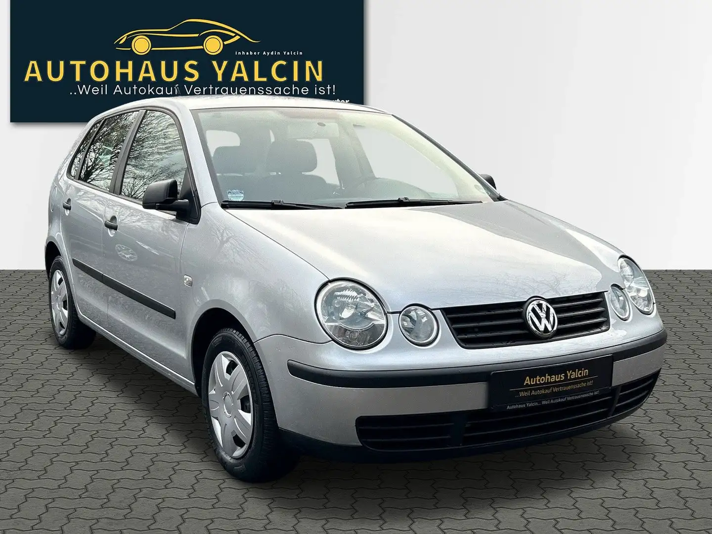 Volkswagen Polo 4 Türen*2.Hand*Klima*Tempomat*TÜV*Wenig KM Silber - 1