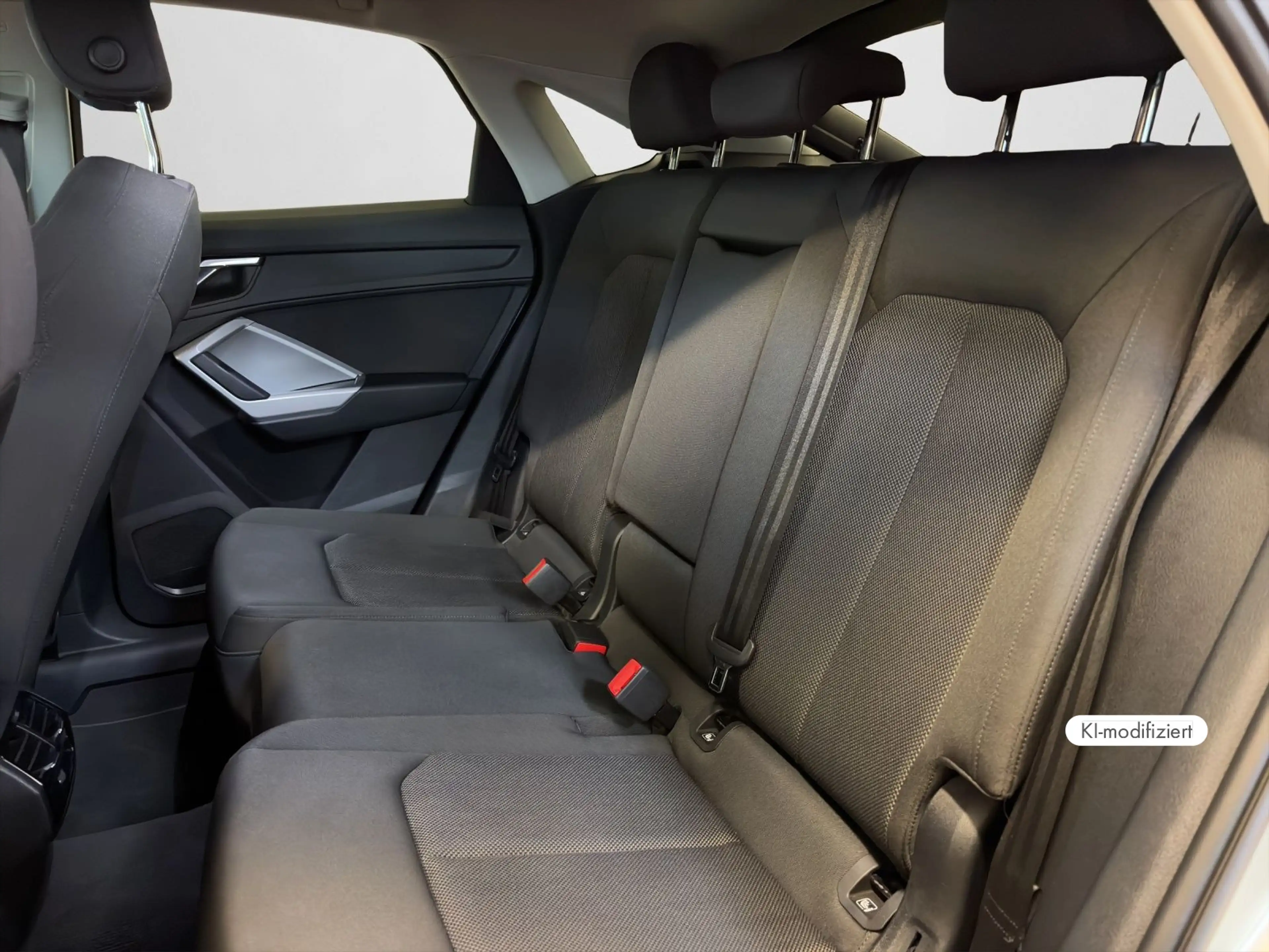 Audi Q3 35 TFSI S-Tronic *Navi*LED*Sportsit — photo 14