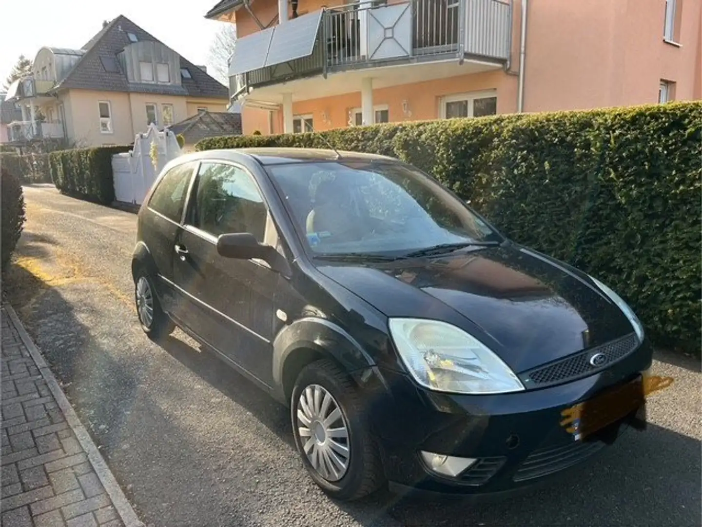 Ford Fiesta Fiesta 1.3 Fekete - 2