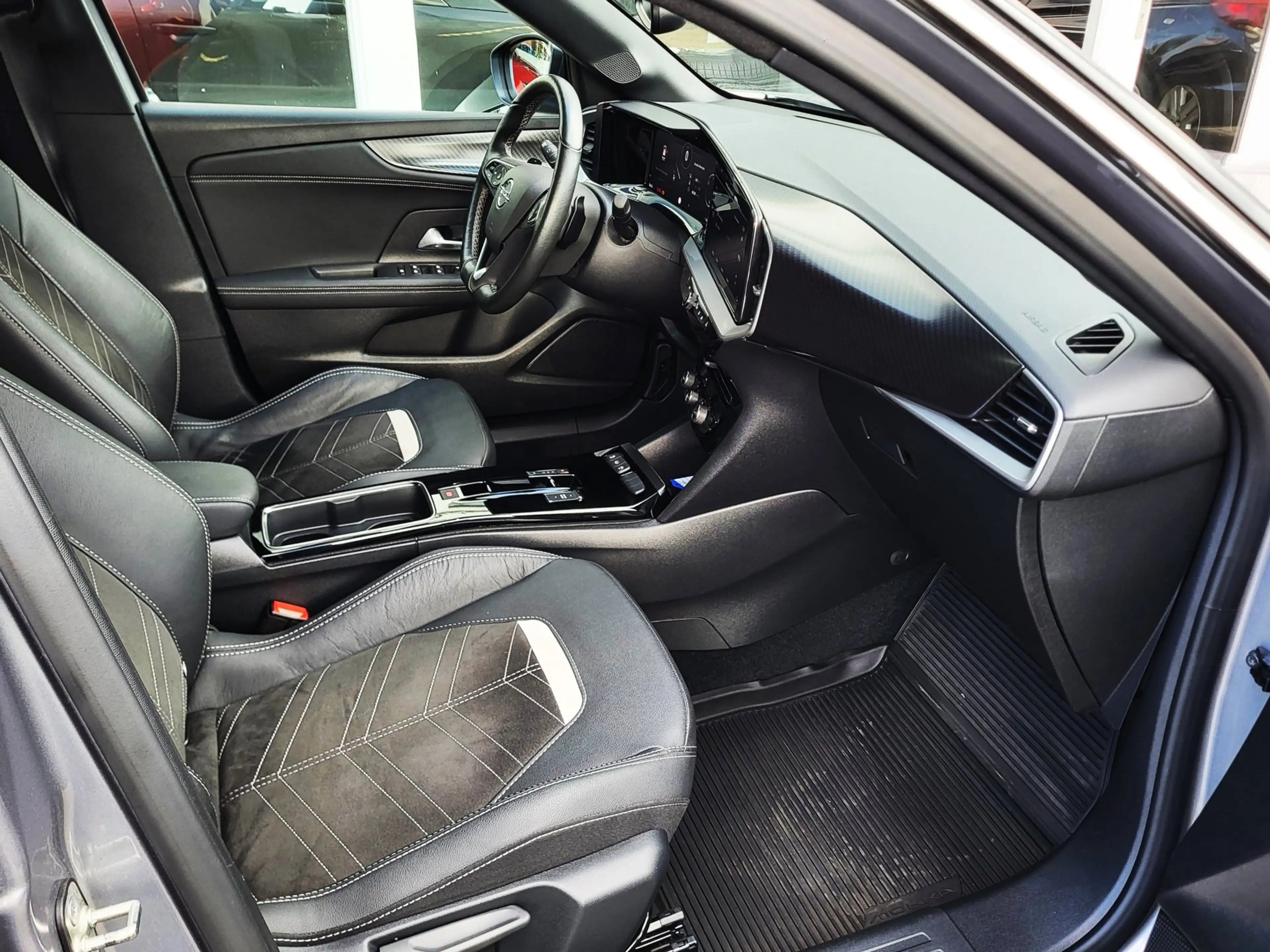 Opel Mokka 1.2 Turbo Ultimate / Camera / Carplay & Android / — photo 19