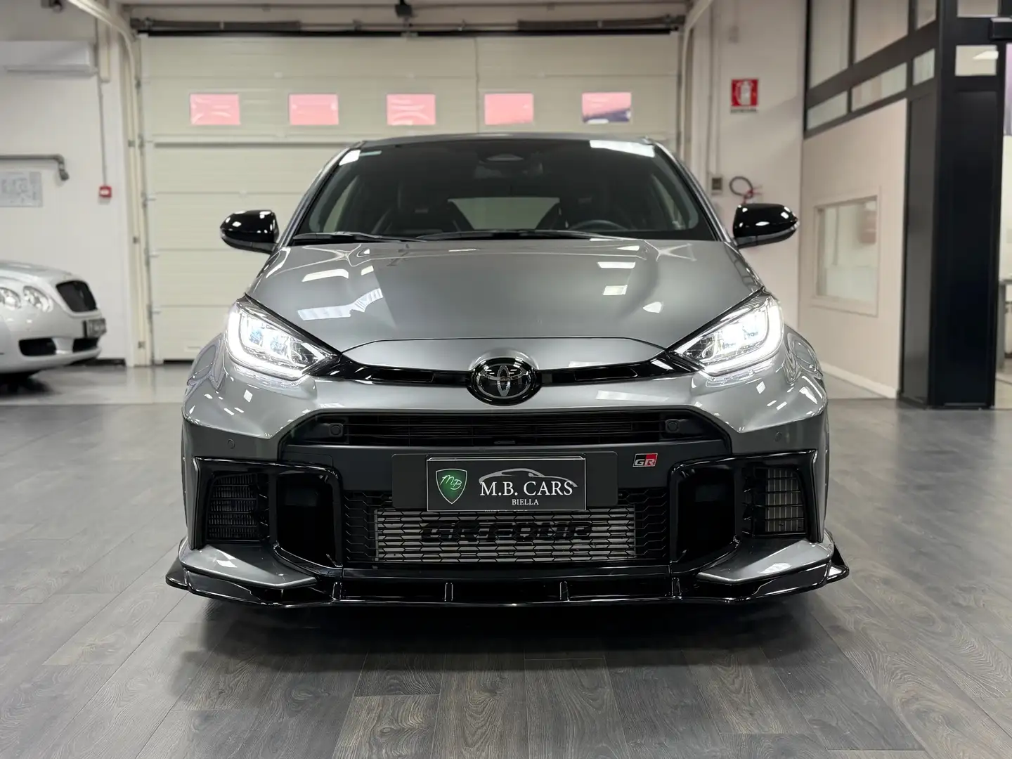 Toyota Yaris GR Yaris 1.6 Circuit dat-8 TECH PACK Grigio - 2
