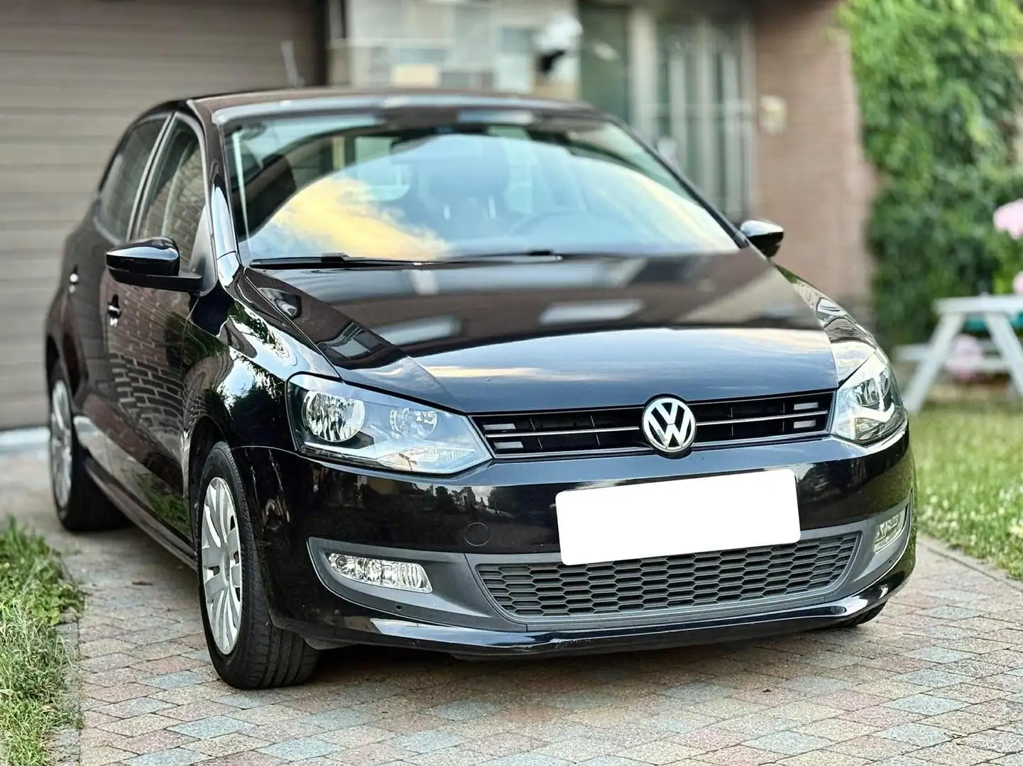 Volkswagen Polo 1.2i • NAVIGATIE • PARKEERSENSOREN • GEKEURD Zwart - 2