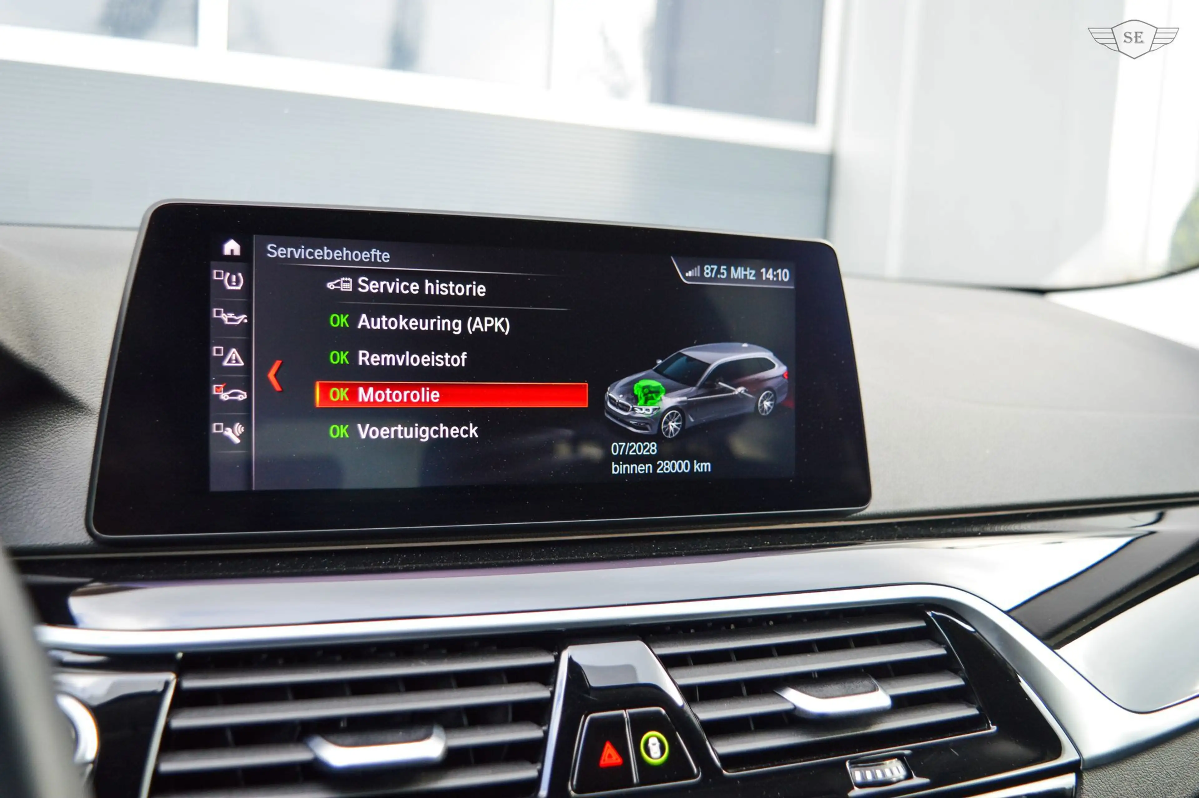 BMW 520 5-serie Touring 520i |SPORT|LED|CAMERA|CARPLAY|TOP — photo 33