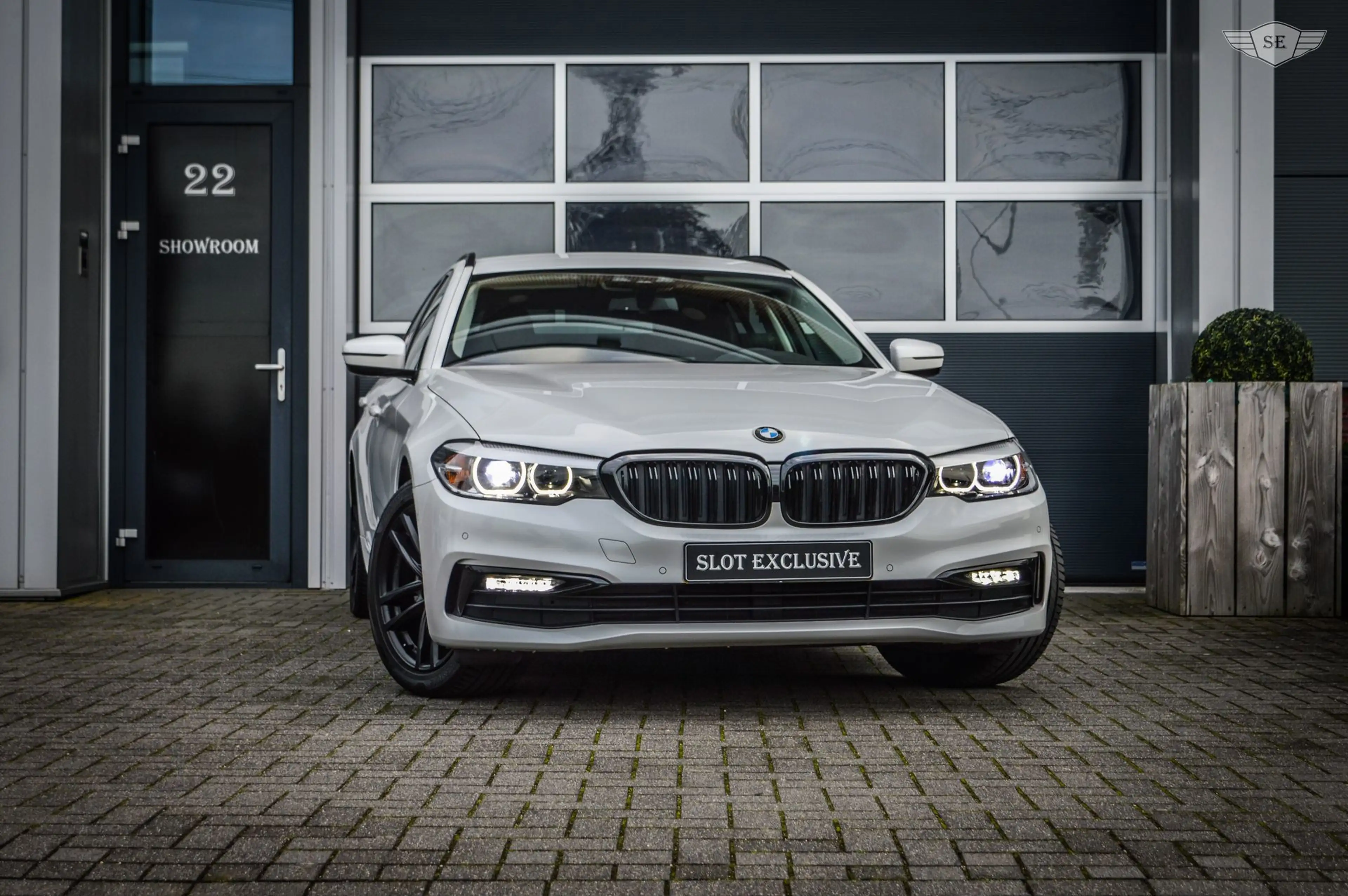 BMW 520 5-serie Touring 520i |SPORT|LED|CAMERA|CARPLAY|TOP — photo 5