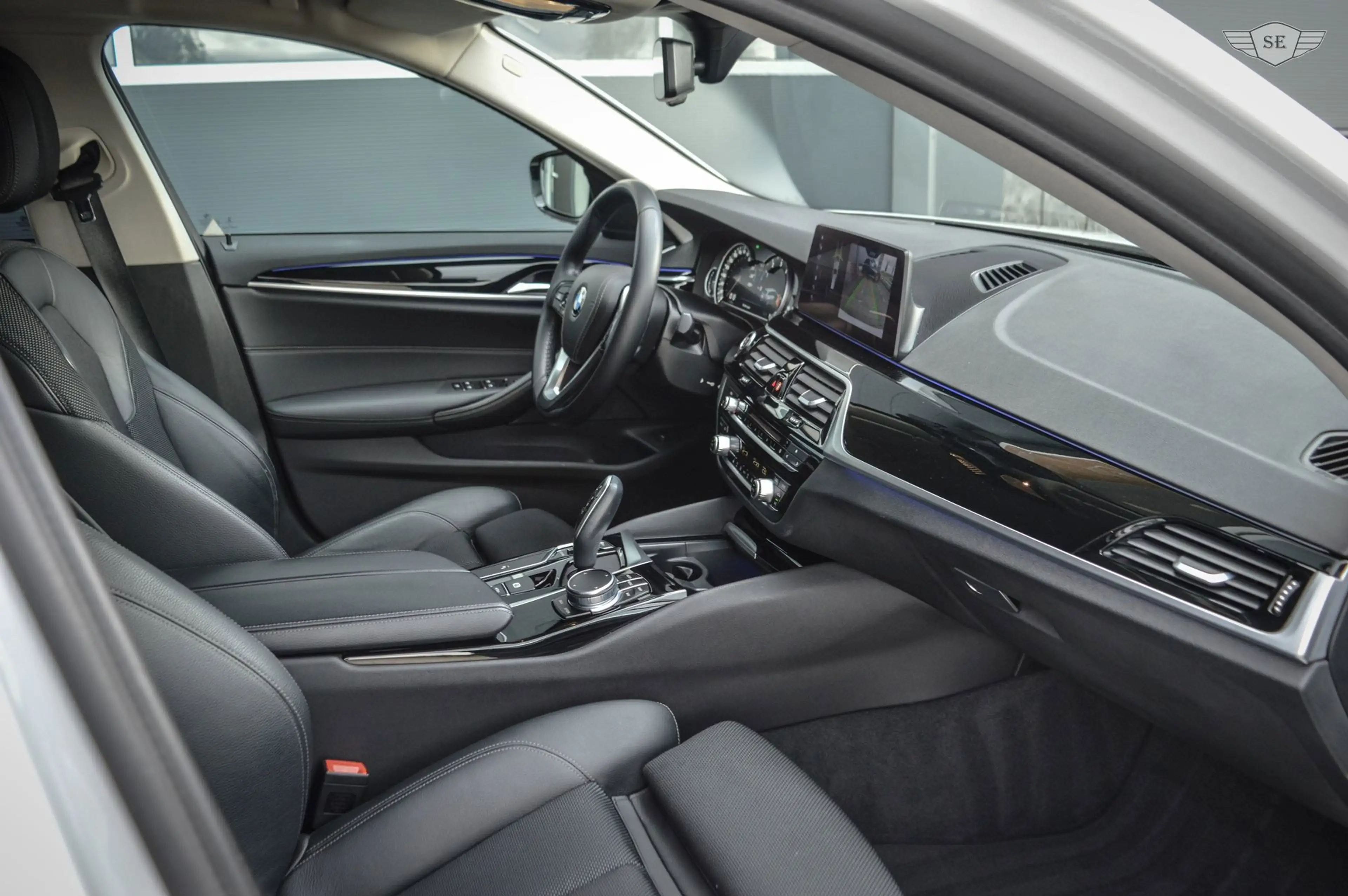 BMW 520 5-serie Touring 520i |SPORT|LED|CAMERA|CARPLAY|TOP — photo 12