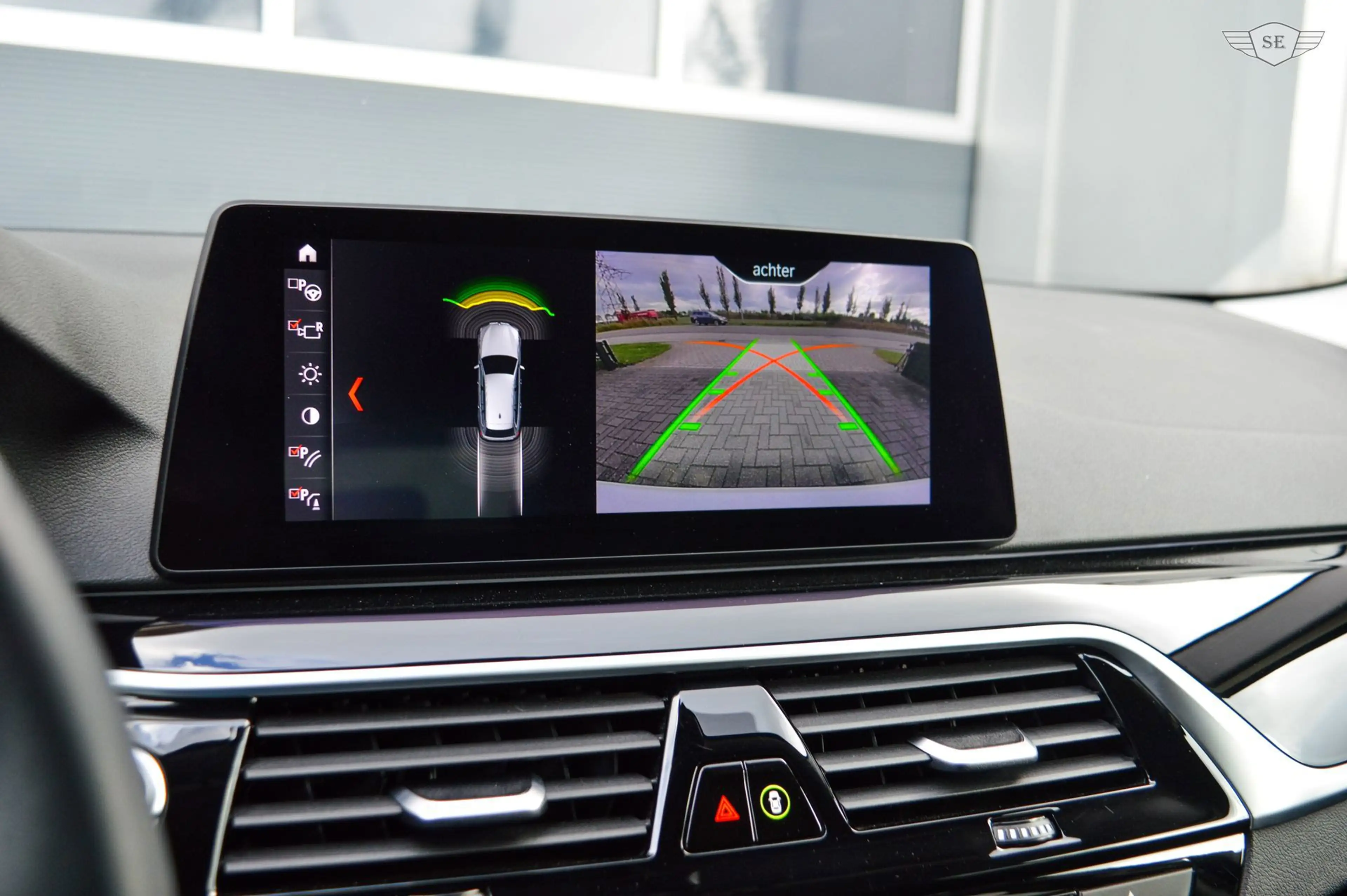BMW 520 5-serie Touring 520i |SPORT|LED|CAMERA|CARPLAY|TOP — photo 36
