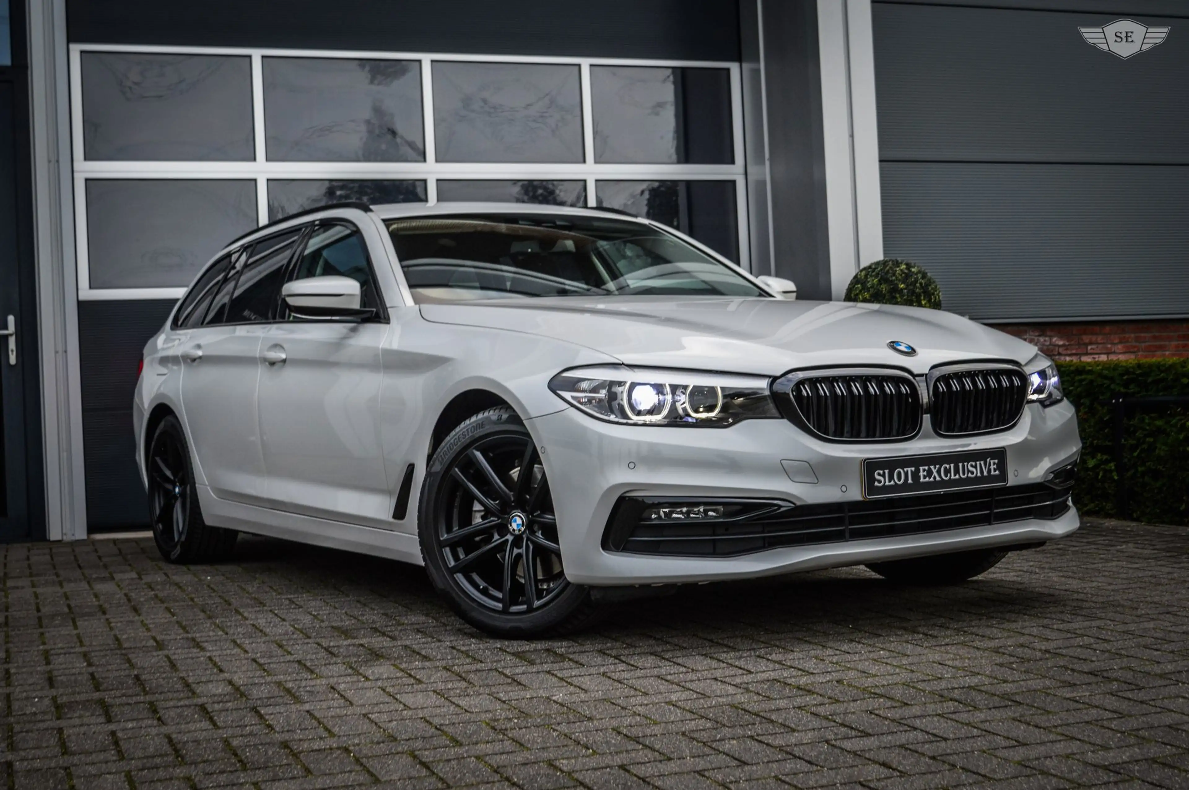 BMW 520 5-serie Touring 520i |SPORT|LED|CAMERA|CARPLAY|TOP — photo 40