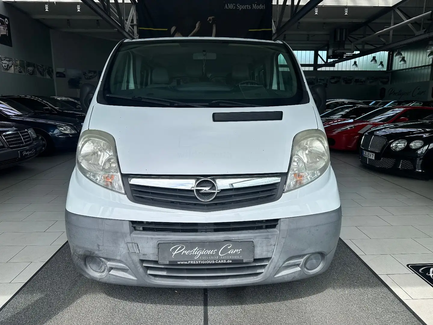 Opel Vivaro 2.5 DCTi L1H1 2,9t Scheibe 9 Sitzer Klima Alb - 1