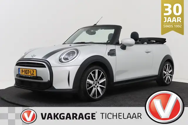 MINI Cooper Cabrio Mini 1.5 SideWalk | Org NL | Head-Up | Leer | Spor