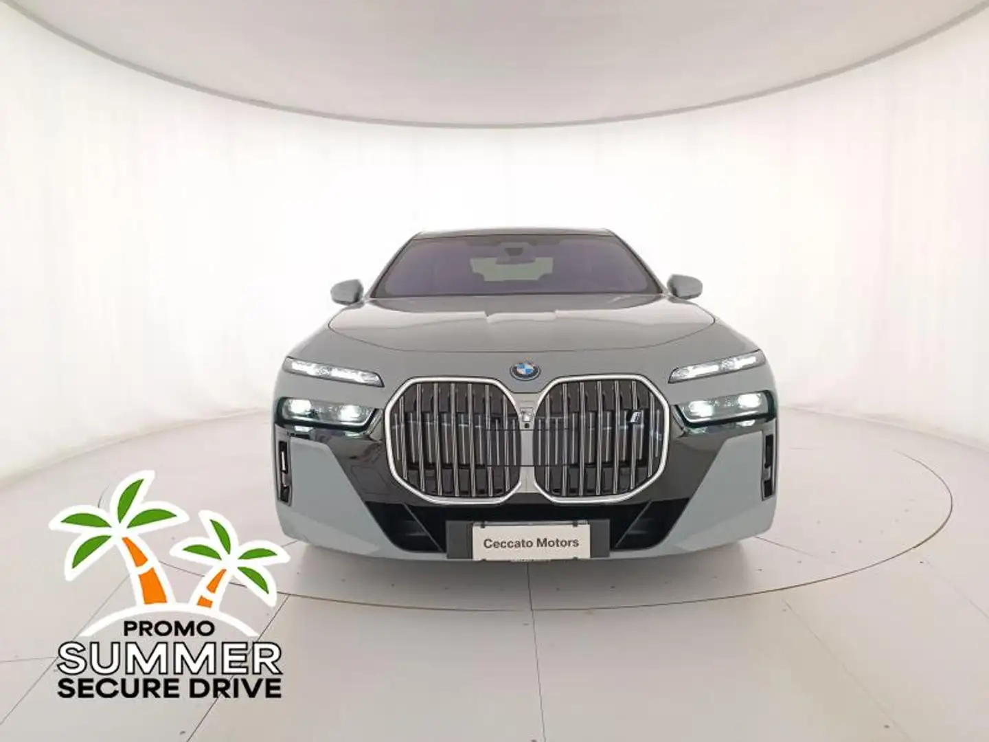 BMW i7 xdrive60 Msport Grigio - 2