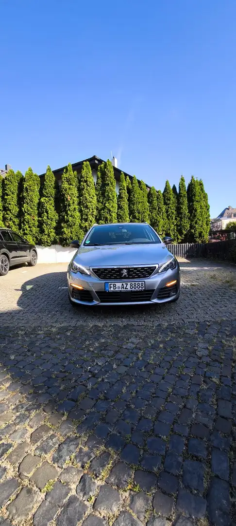 Peugeot 308 GT Line Grau - 1