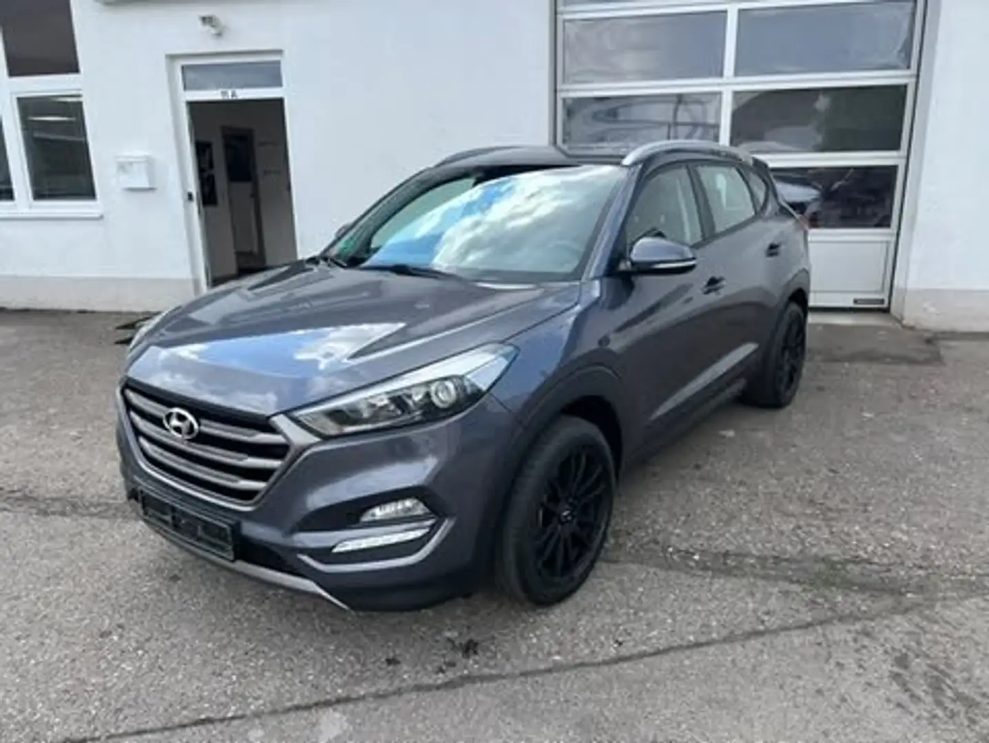 Hyundai TUCSON blue Trend 2WD (TL) Grijs - 1