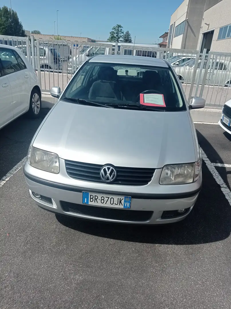 Volkswagen Polo 1.4 Grigio - 1