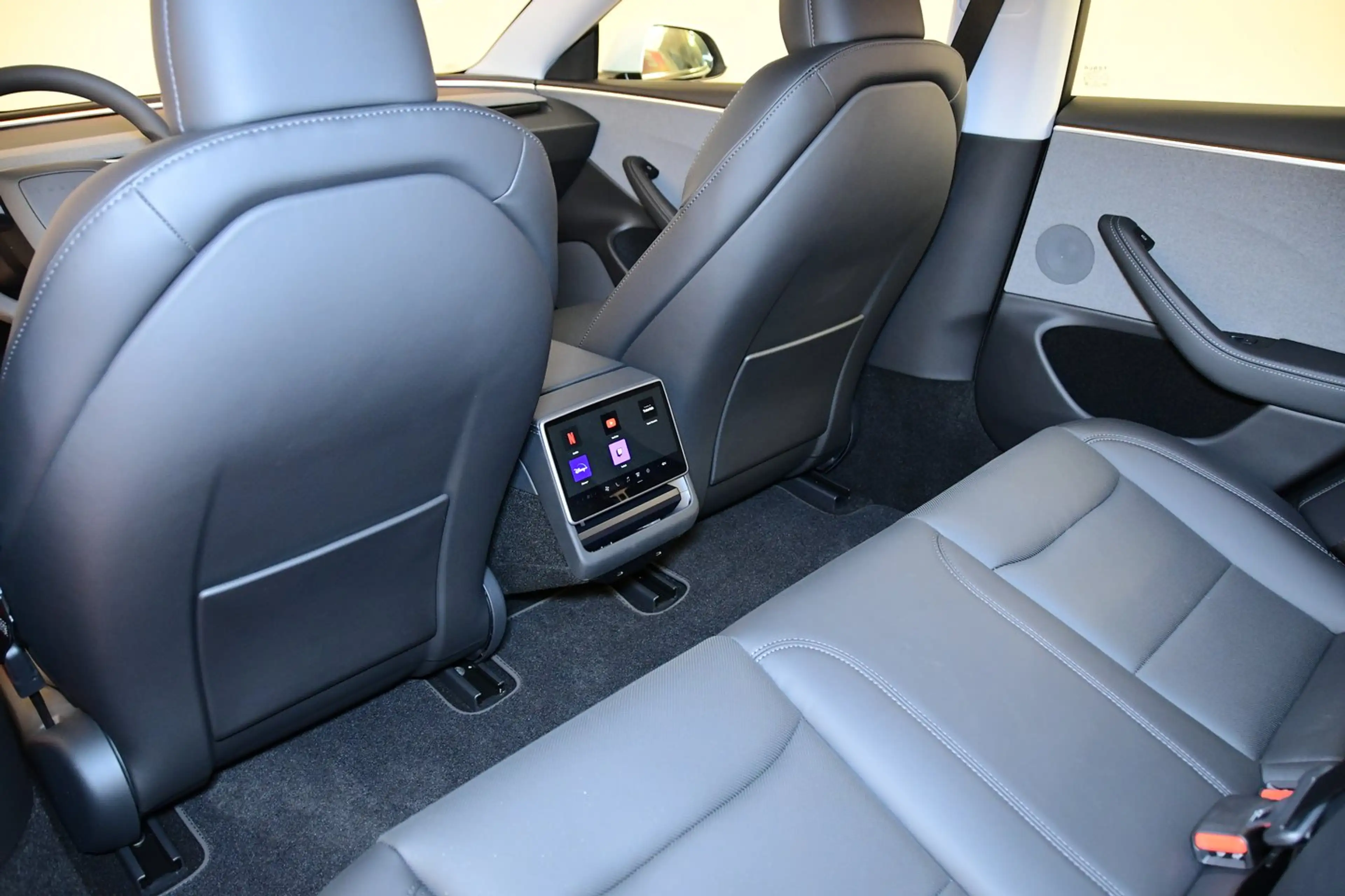 Tesla Model 3 Standard Range RWD Premium 57,5k — photo 11