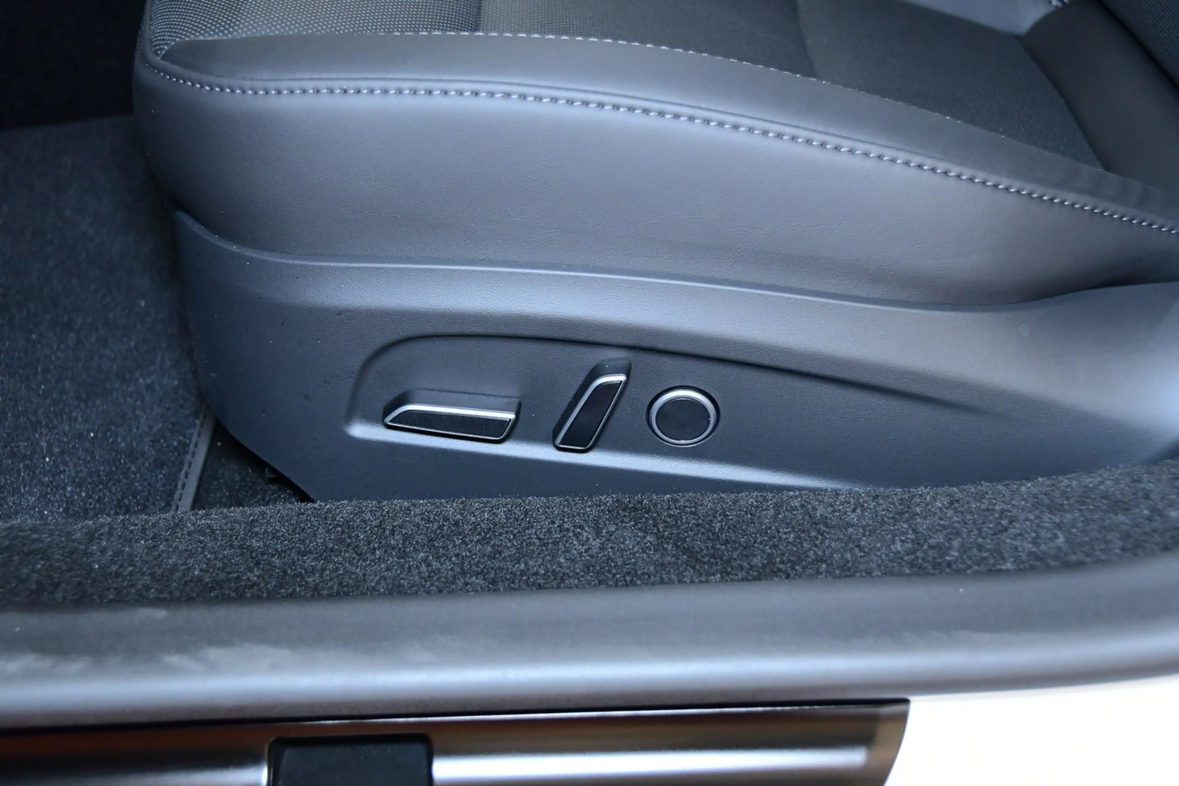 Tesla Model 3 Standard Range RWD Premium 57,5k — photo 8