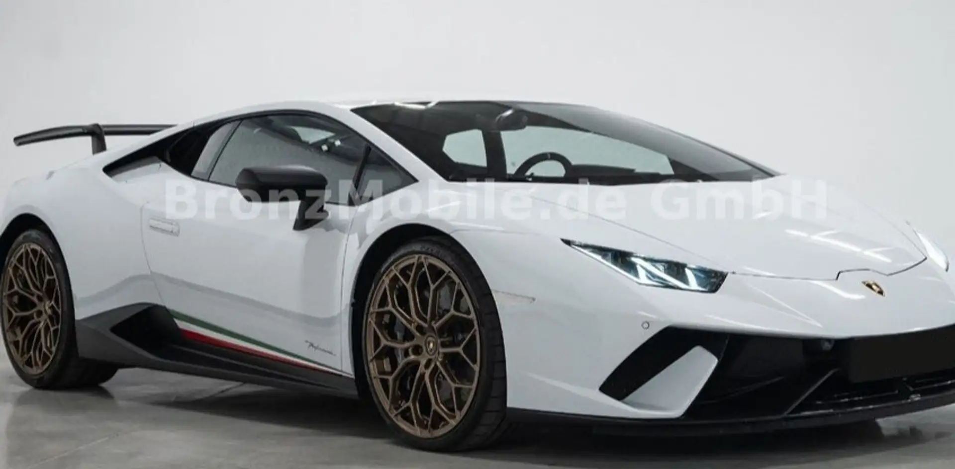 Lamborghini Huracán LP 640-4 Performante Blanco - 2