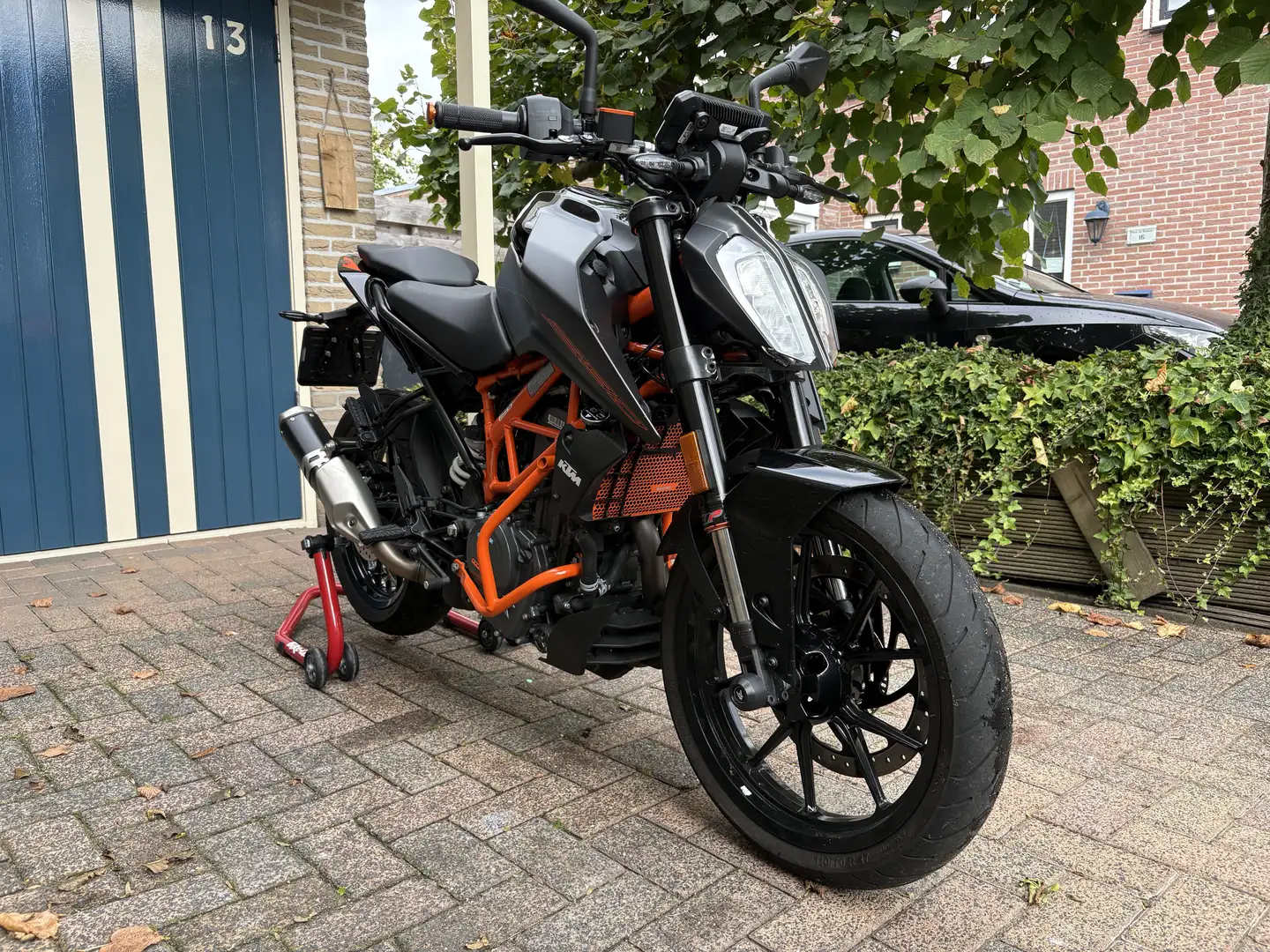 KTM 390 Duke 2023 Zwart - 1