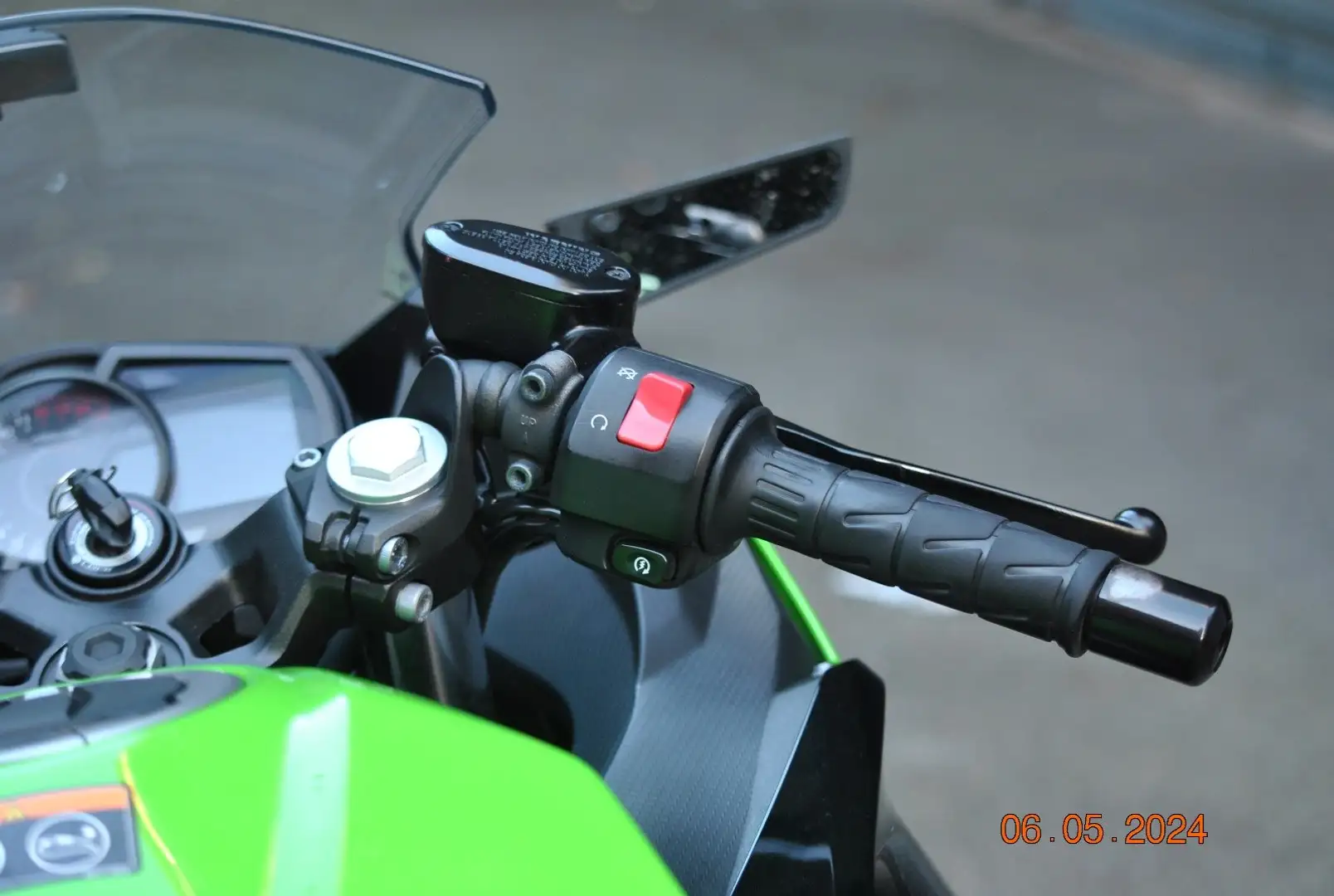 Kawasaki Ninja 400 KRT Zielony - 2
