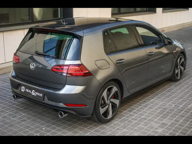Volkswagen Golf view 7