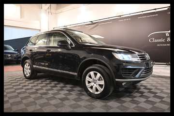 Touareg 3.0 CR TDi Tiptronic / EURO 6 / 360 CAMERA 360 / TOIT PANORAMIQUE / ATTELAGE ELECTRIQUE / CUIR / XENON / LEDS !!