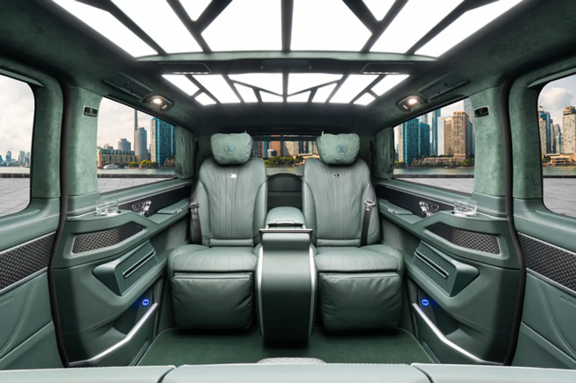 벤츠 V-Class V 300 2026 검정 사진 6