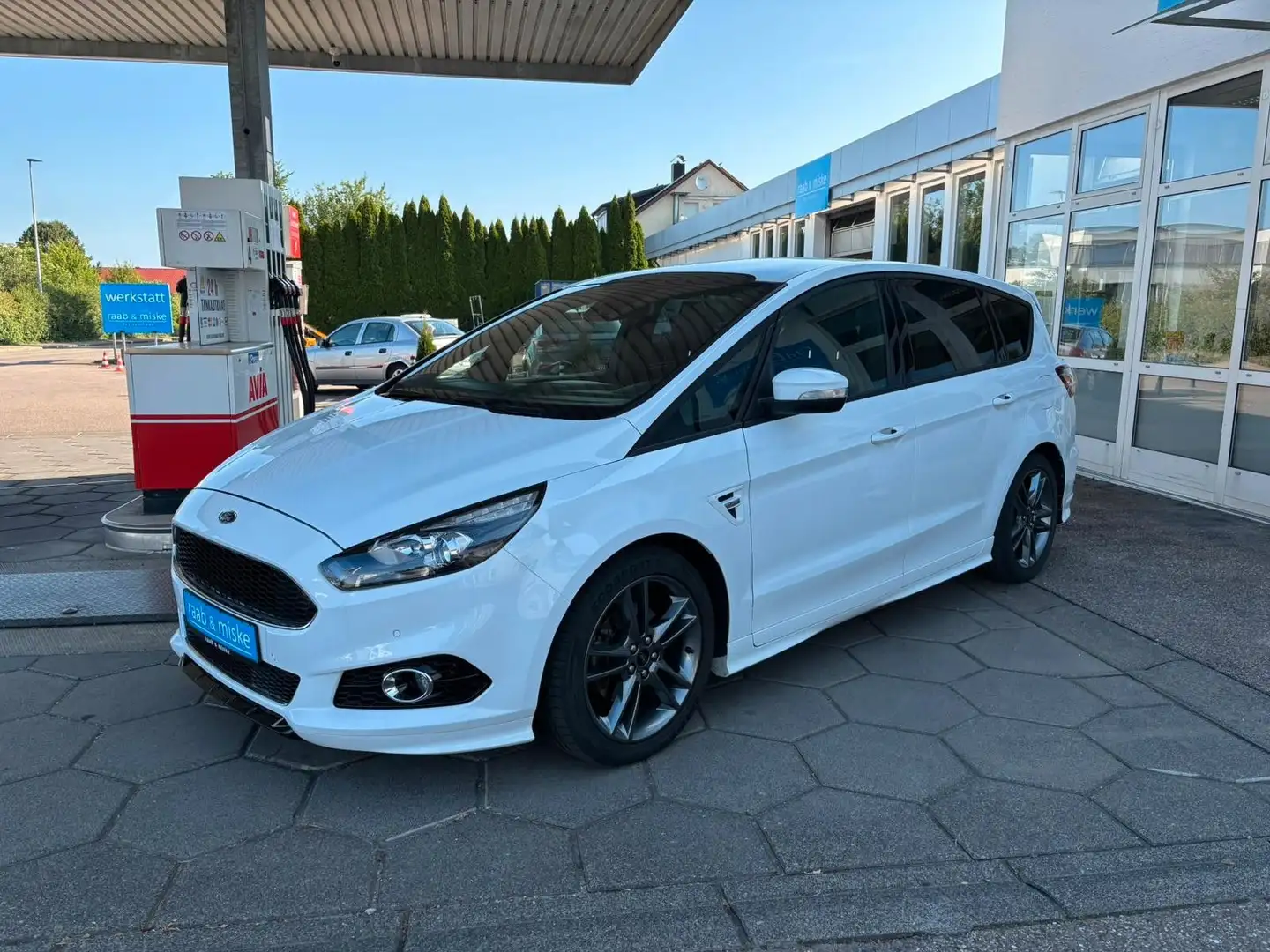 Ford S-Max ST-Line *AHK/Pano/SHZ/PDC* Blanc - 2