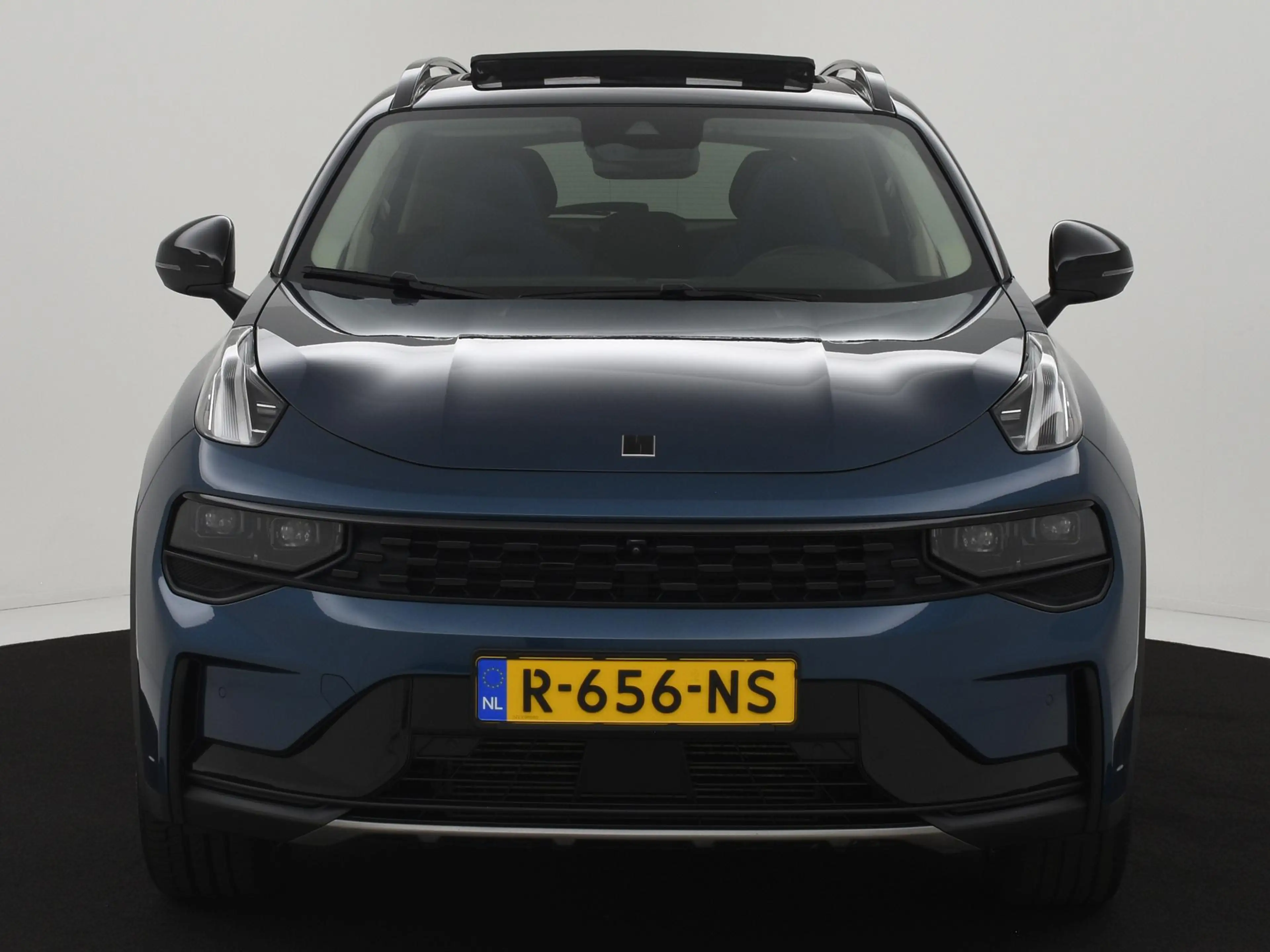 Lynk & Co 01 1.5 PHEV 262PK BLACKEDITION PANKDAK|360CAMERA|STOE — photo 8
