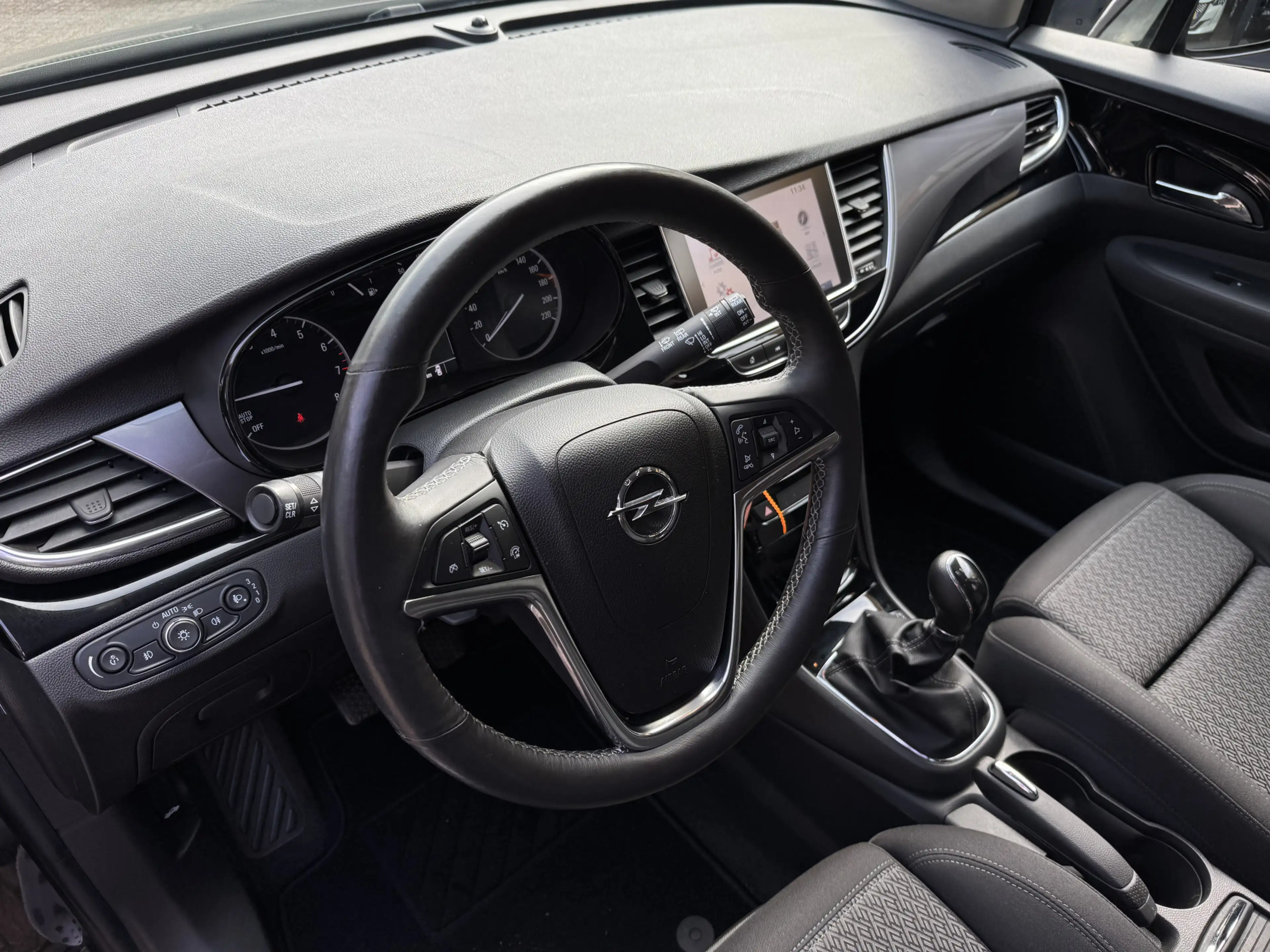 Opel Mokka X 1.4 Turbo 140PK Business+ StoelStuurverwarming Cli — photo 3