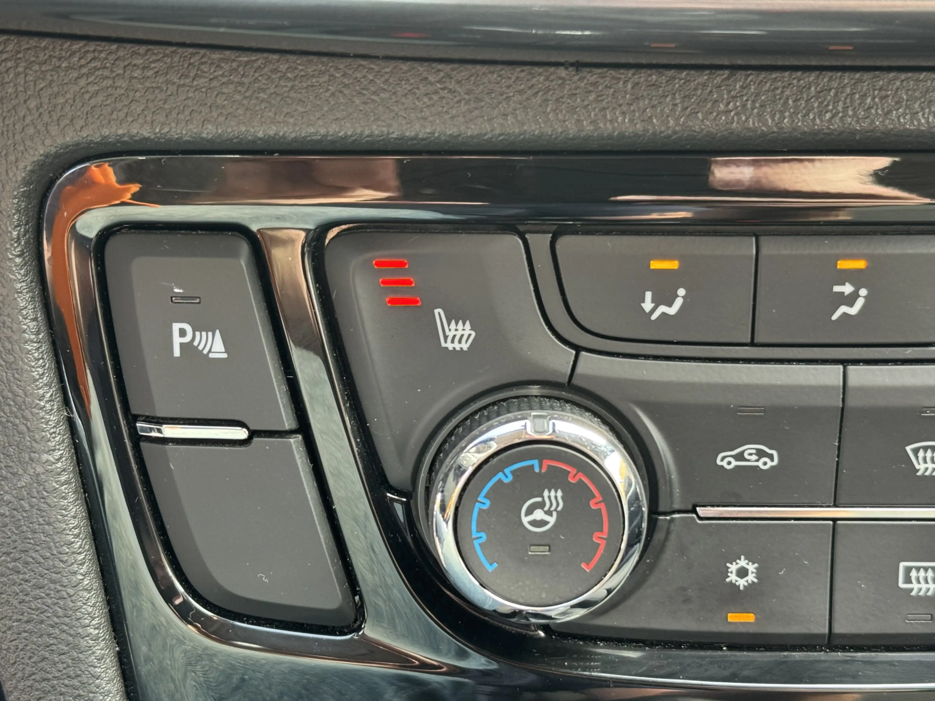 Opel Mokka X 1.4 Turbo 140PK Business+ StoelStuurverwarming Cli — photo 12