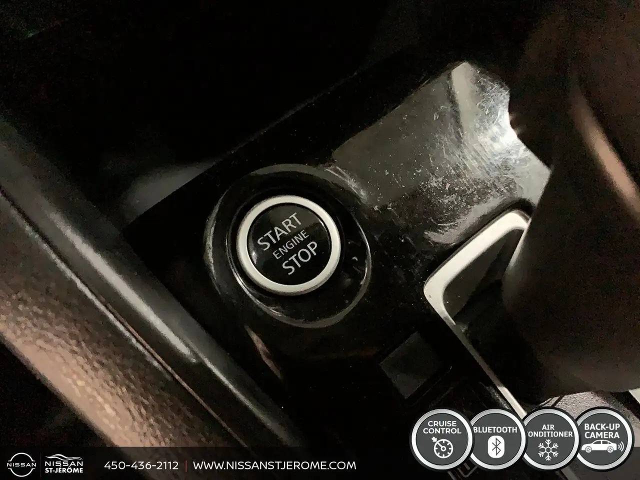 Nissan Versa снимка Nissan Versa
