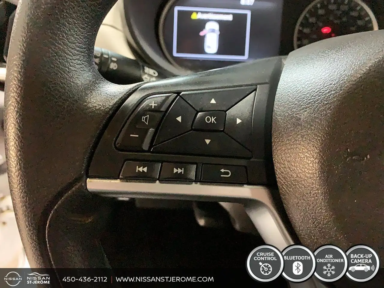 Nissan Versa снимка Nissan Versa