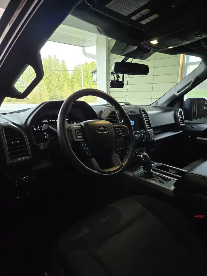 Ford F 150 снимка Ford F 150