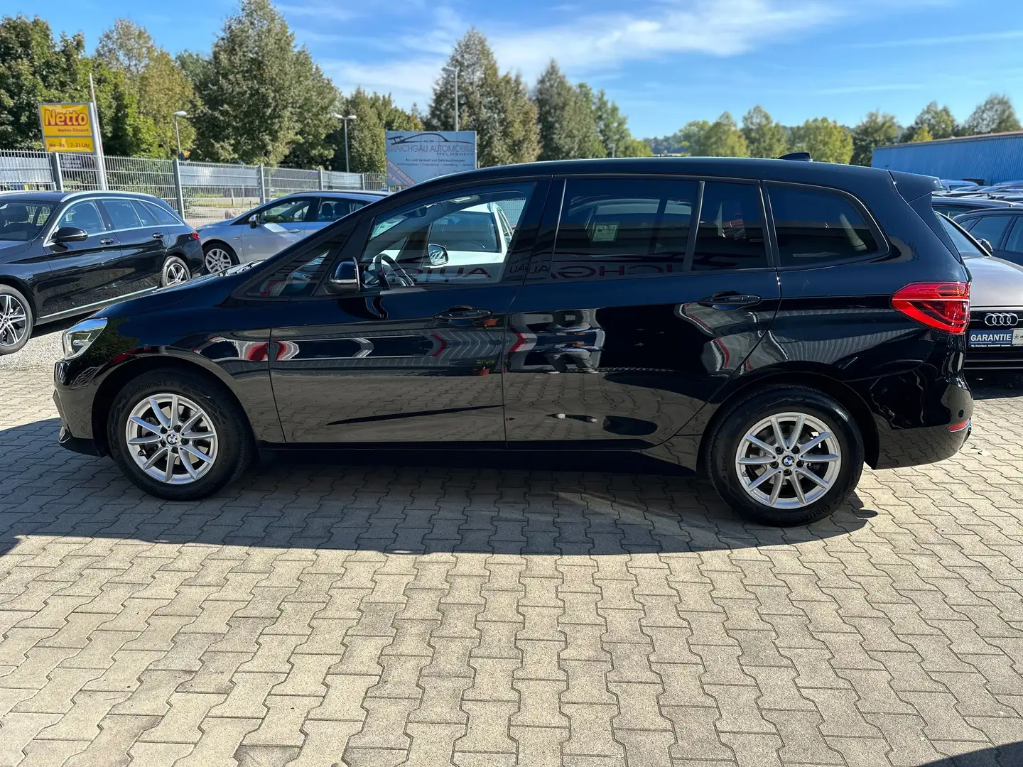 BMW 216 Gran Tourer*7-Sitze*Panorama*Parkpilot*Klima*SR+WR Schwarz - 2