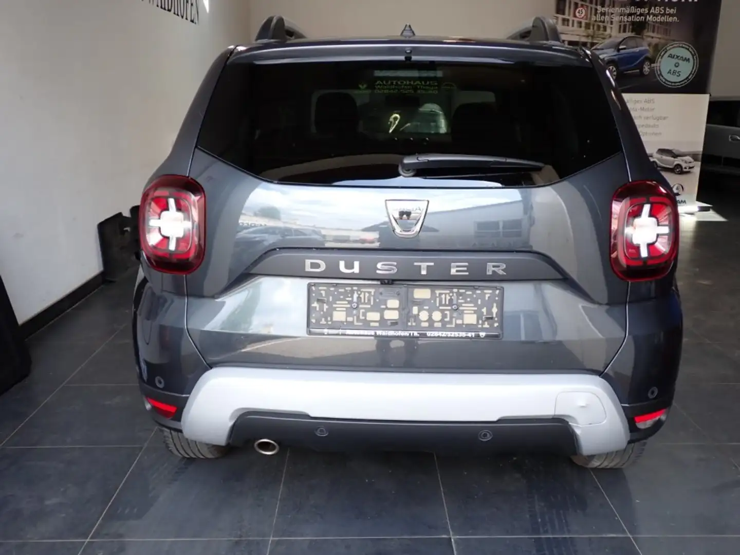 Dacia Duster 2 Prestige TCe 130 PF Grau - 2