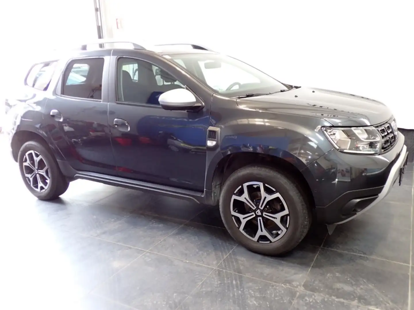 Dacia Duster 2 Prestige TCe 130 PF Grau - 1