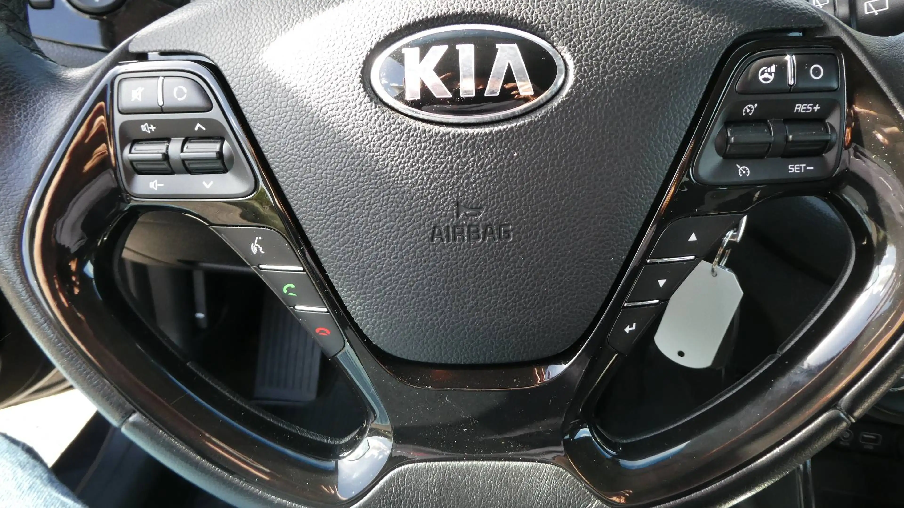 Kia Ceed SW / cee'd SW Cee'd SW 1.4i Fusion — photo 12