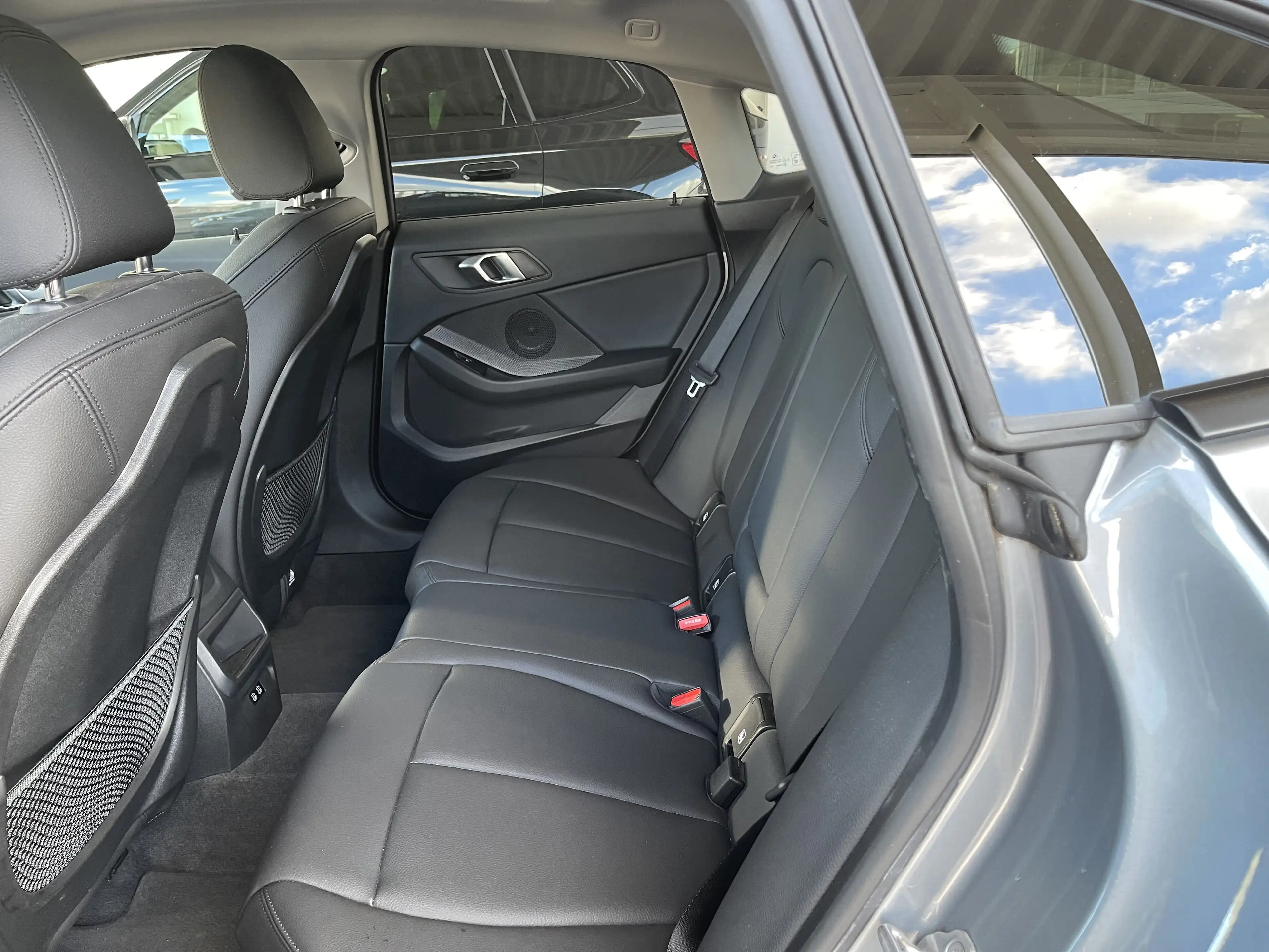 BMW 216 GC dA *** GARANTIE + TOIT PANO + LED + GPS + CUIR + COKCPIT *** — photo 12